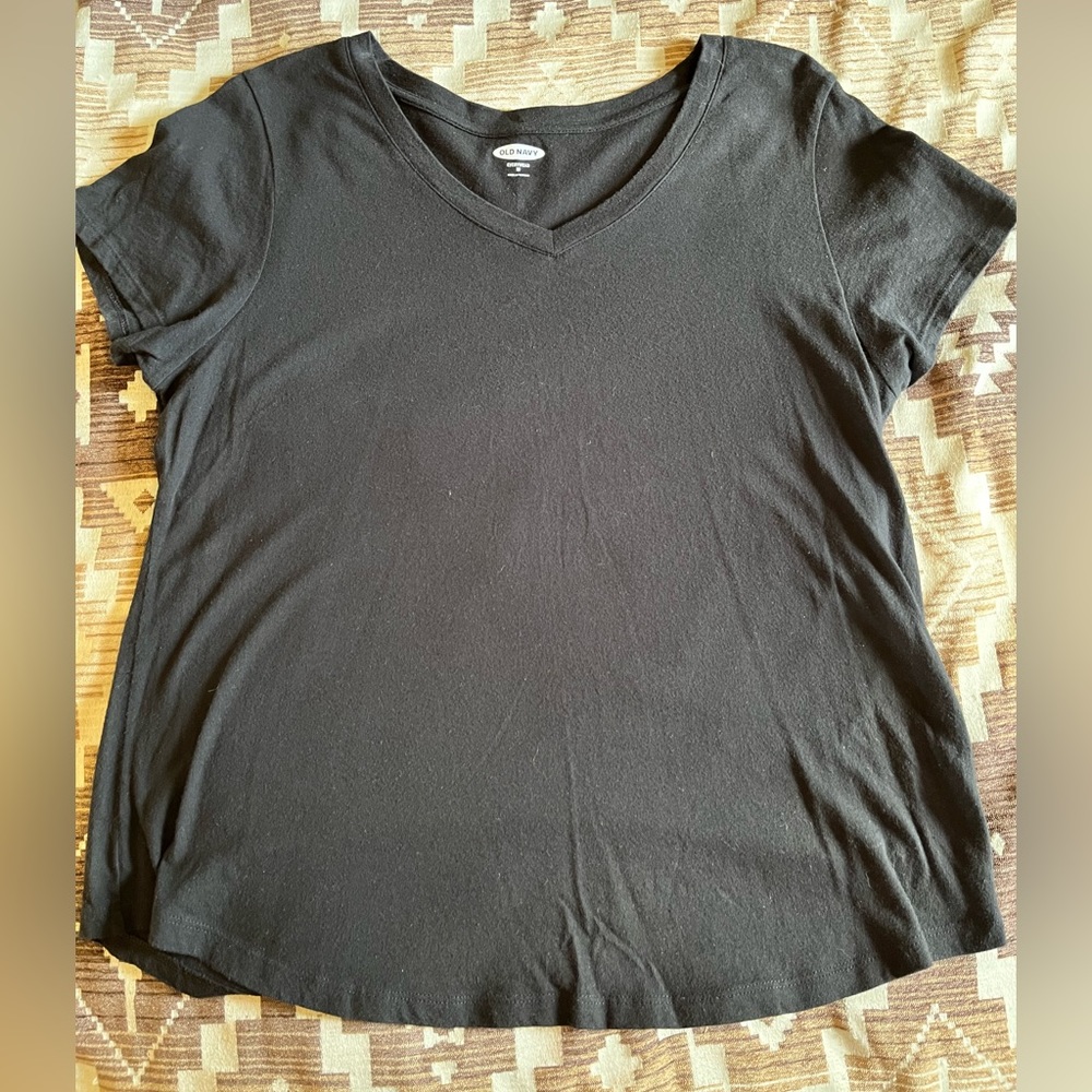 Black tee